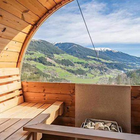 בקתה Falkenstein קרימל