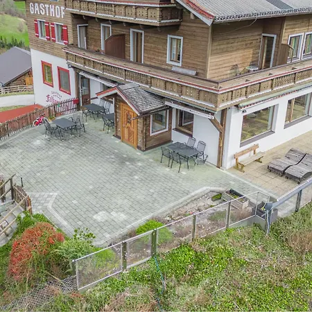 בקתה Falkenstein קרימל