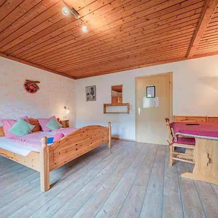 Falkenstein 샬레 *